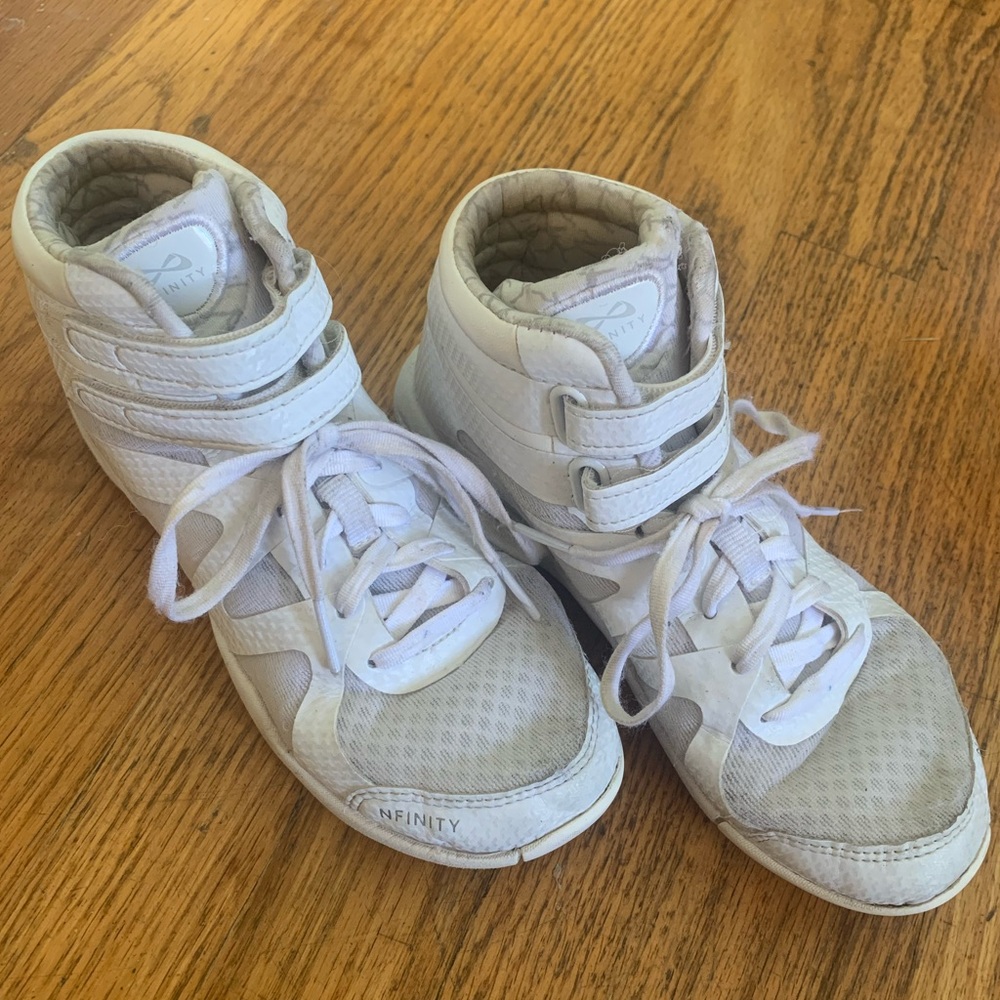 NFINITY Beast Mid-Top Cheer Shoes